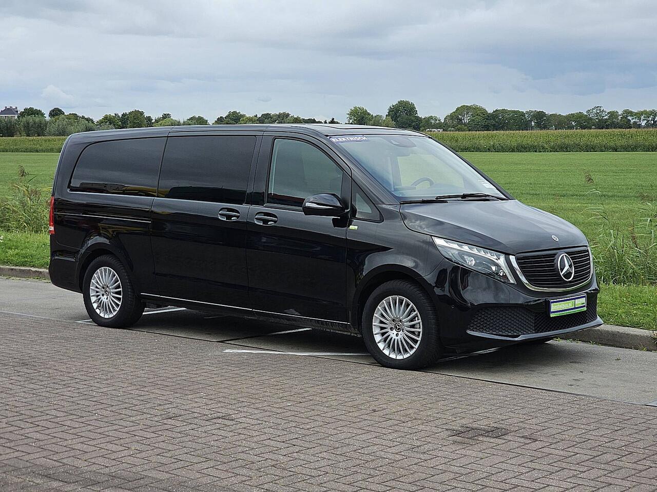 Mercedes-Benz EQV 300 L3 90kWh DC 8-Persoons Mbux + Navi Elektrische-Zijdeuren LED Bumpers-Kleur!