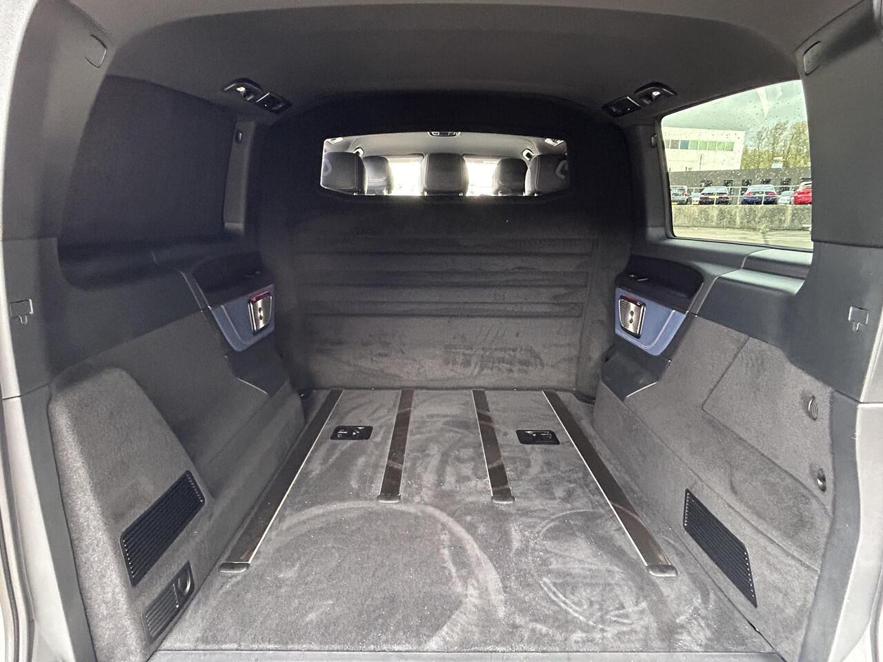 Mercedes-Benz EQV 300 L2 90kWh Dubbel Cabine | Airmatic | Memory pakket | Burmester | Adaptieve Cruise Control