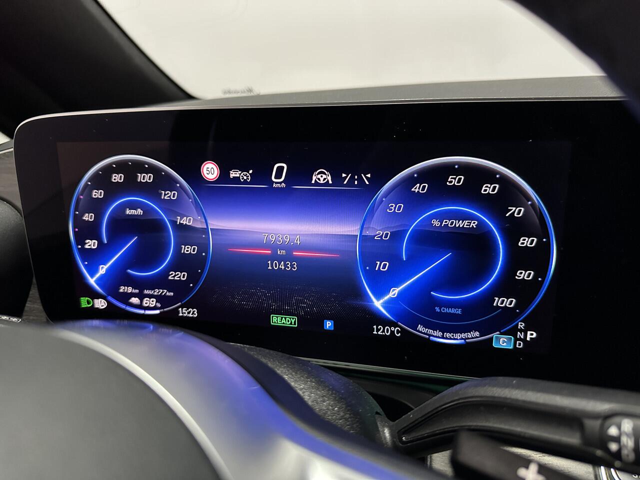 Mercedes-Benz EQV 300 L2 - Luchtvering - Panoramadak - Avantgarde 90 kWh