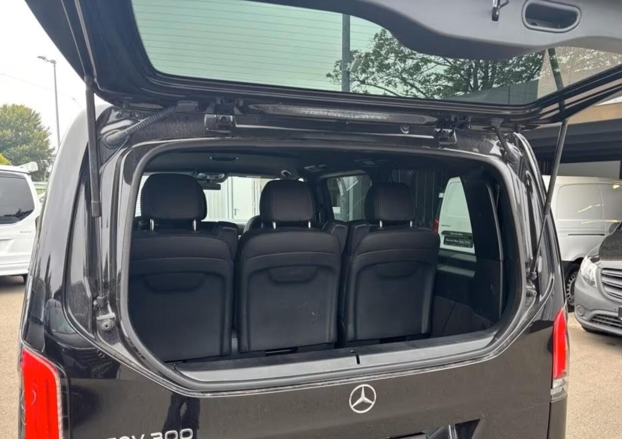 Mercedes-Benz EQV 300 L2 90 kWh Nieuw Model 7-zitter Leder WideScreen Distronic EL Schuifdeuren LED 360 Camera