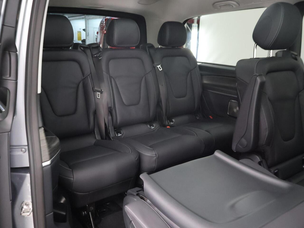 Mercedes-Benz EQV 300 L2 Avantgarde 90 kWh | Panoramadak | Burmester | Elektr. schuifdeuren | EQV Design Pakket | Rij-assistentie pakket PLUS |