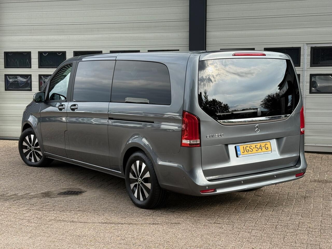 Mercedes-Benz EQV 300 90 kWh - L3 Extra Lang - 2+3+3= 8 Persoons