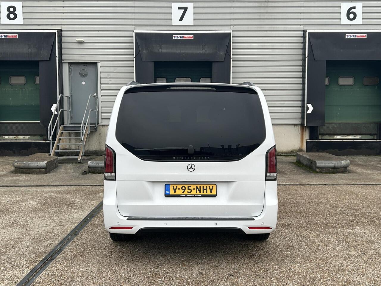 Mercedes-Benz EQV 300 L2 90kWh Dubbel Cabine | Airmatic | Memory pakket | Burmester | Adaptieve Cruise Control