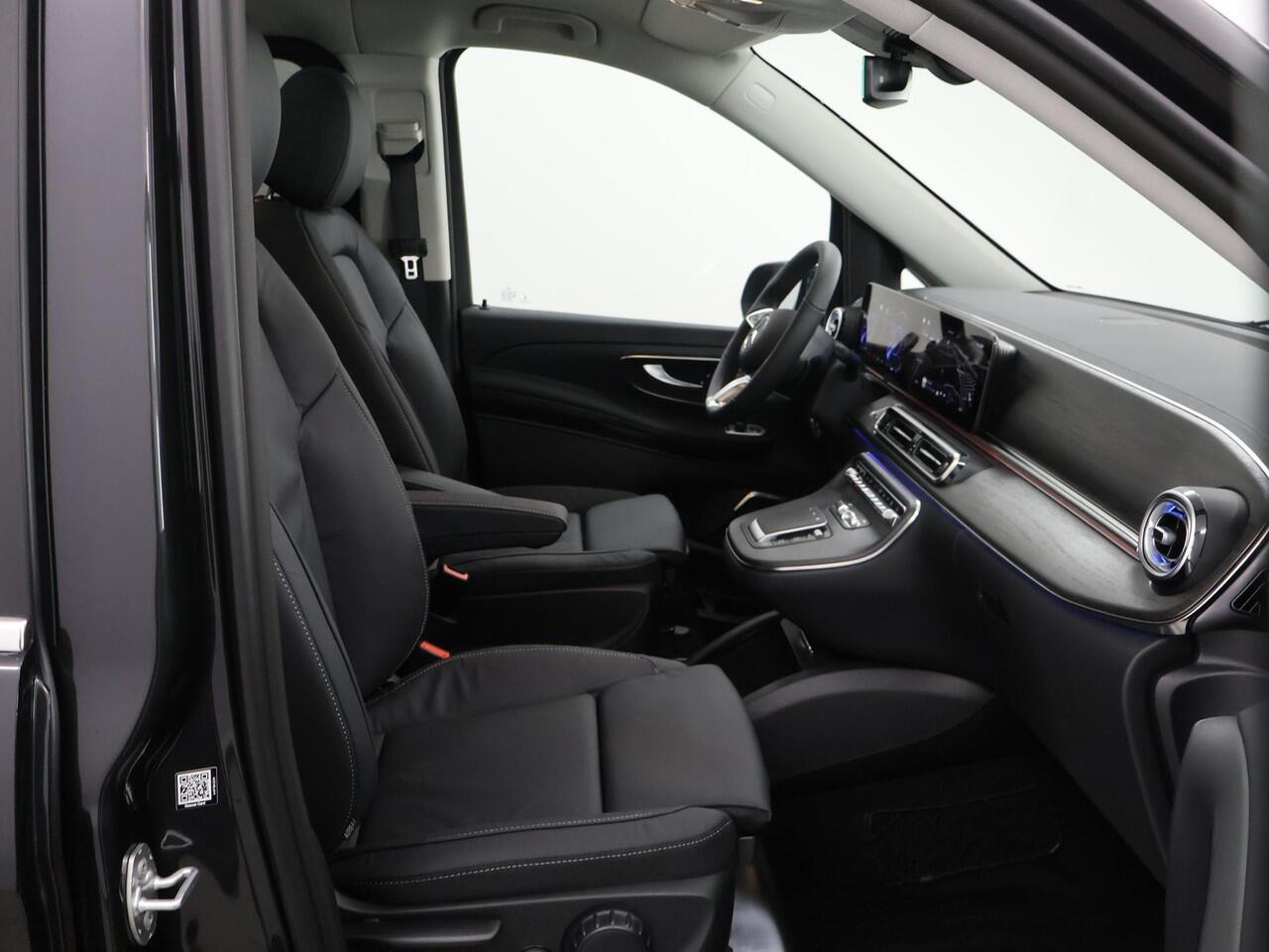 Mercedes-Benz EQV 300 L2 Avantgarde 90 kWh | Panoramadak | Burmester | Elektr. schuifdeuren | EQV Design Pakket | Rij-assistentie pakket PLUS |