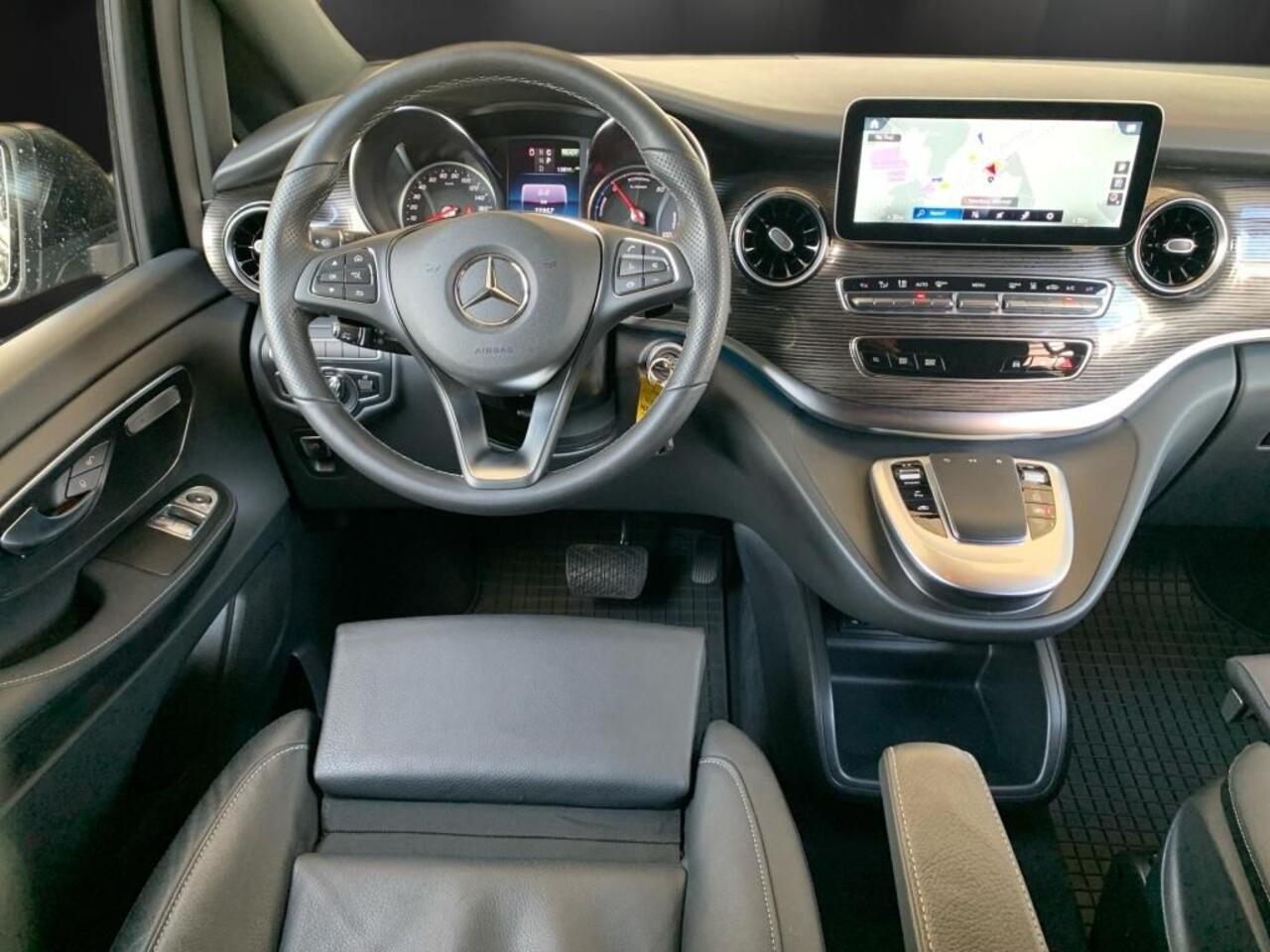 Mercedes-Benz EQV EQV 300 L3 Avantgarde 90 kWh 8-zitter Distronic 360 Camera EL. Schuifdeuren