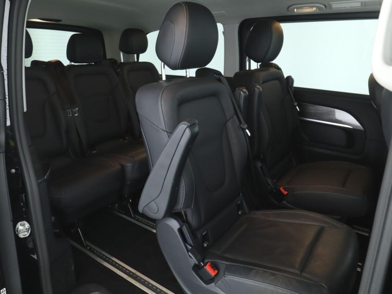 Mercedes-Benz EQV 300 L2 90kWh Avantgarde 51.909 incl BTW 7-zitter Leer EL. Schuifdeuren LED Navi Camera