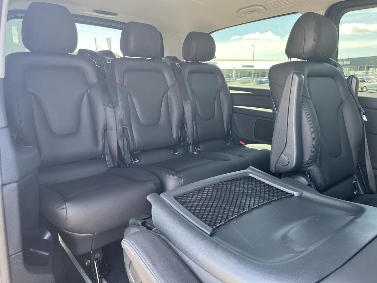 Mercedes-Benz EQV 300 L2 Combi | 7-pers | DISTRONIC | STANDKACHEL | LEER |
