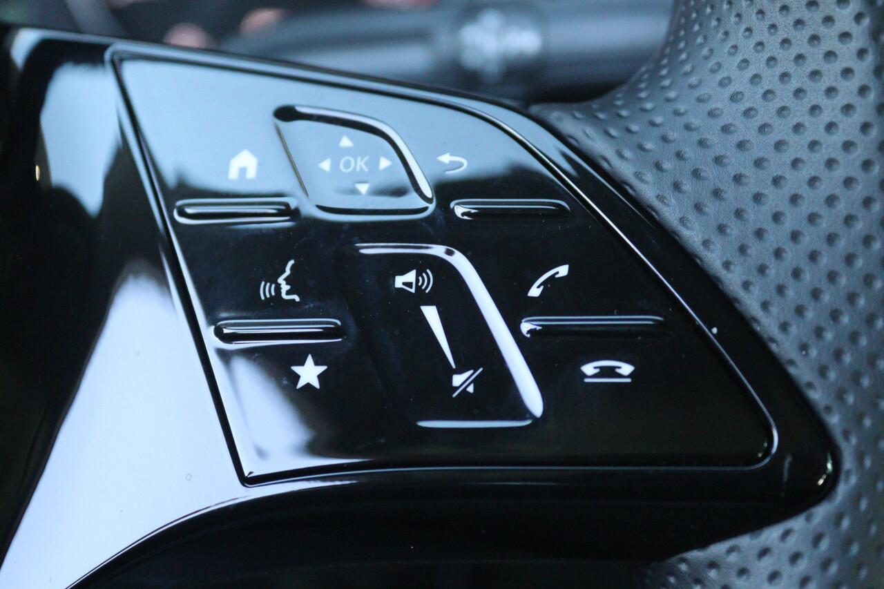 Mercedes-Benz EVITO TOURER 126 L3 PRO 9 persoons // TAXI ACTIE