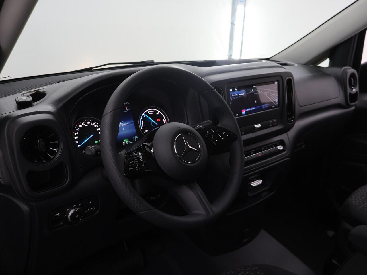 Mercedes-Benz EVITO TOURER 129 L2 PRO 90 kWh | Achteruitrijcamera | Climate Control | Cruise Control | Privacyglas | Dodehoekassistent |