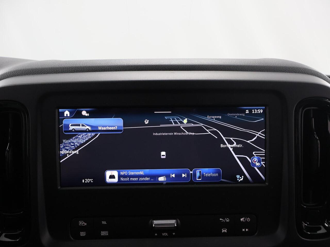 Mercedes-Benz EVITO TOURER 129 L2 PRO 90kWh | Snelladen 110 KWh | Achteruitrijcamera | Parkeerpakket | Comfortbestuurdersstoel | Dodehoekassistent | 8 Zitplaatsen | 360KM Range |