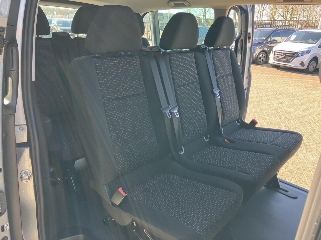 Mercedes-Benz EVITO TOURER 129 PRO L2 90 kWh | 9 Zitplaatsen | Snelladen 110 KWh | Achteruitrijcamera | Parkeerpakket | Comfortbestuurdersstoel | Dodehoekassistent | 360KM Range |