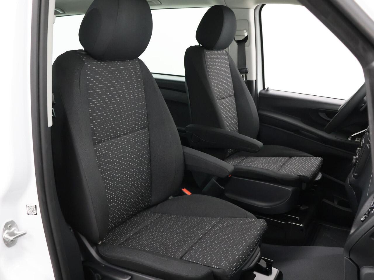 Mercedes-Benz EVITO TOURER PRO L3 100 kWh | Stoelverwarming | Navigatie | Achteruitrijcamera | Airco | Cruise Control |