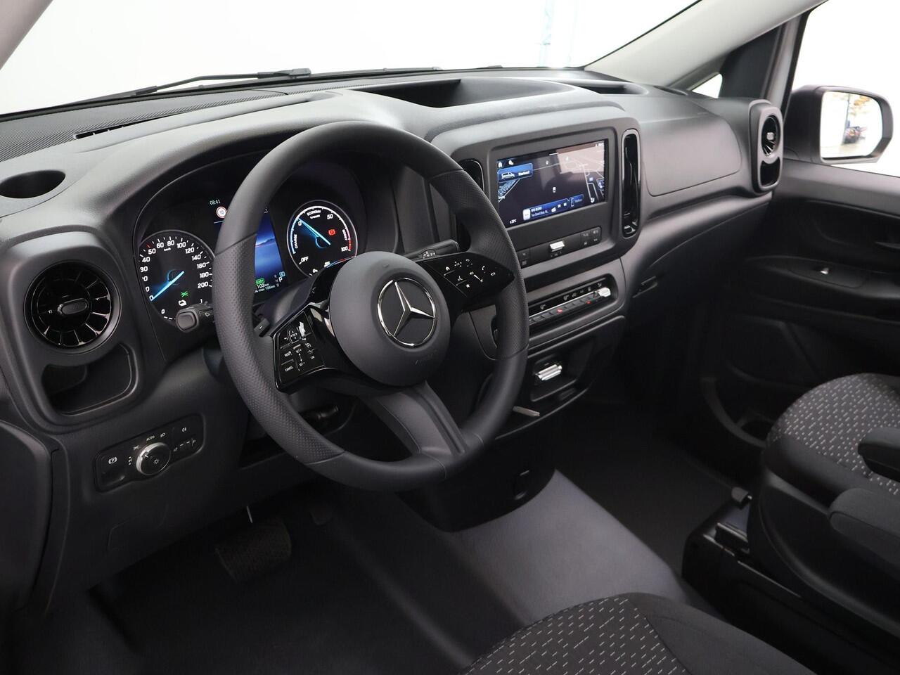 Mercedes-Benz EVITO TOURER 129 L2 PRO 90kWh | Snelladen 110 KWh | Achteruitrijcamera | Parkeerpakket | Comfortbestuurdersstoel | Dodehoekassistent | 8 Zitplaatsen |