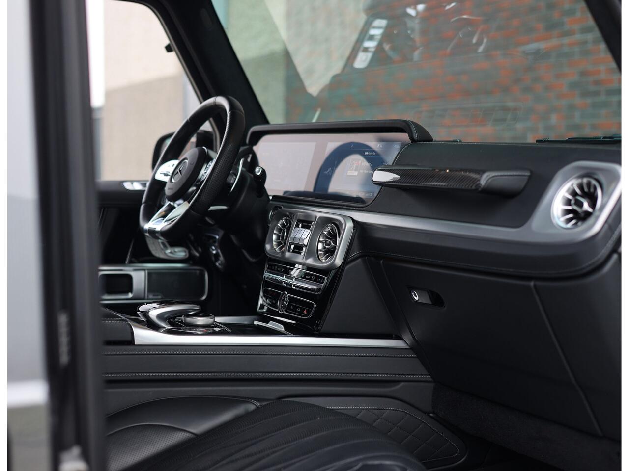 Mercedes-Benz G-KLASSE 63 AMG | Manufaktur - Teak - Burmester