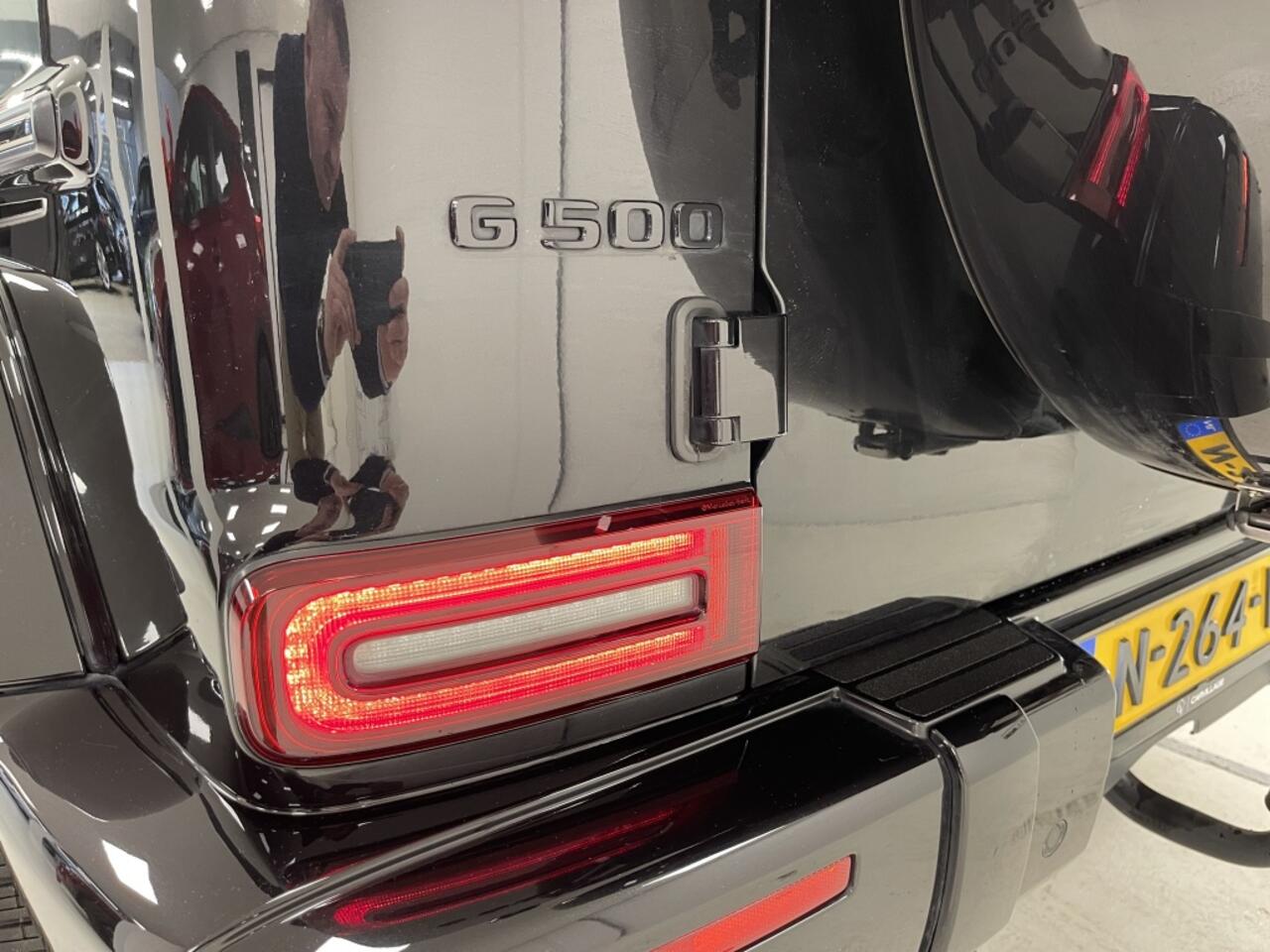 Mercedes-Benz G-KLASSE 500 | Burmester | Orig NL | 360 Cam| Massage | 1e Eig.