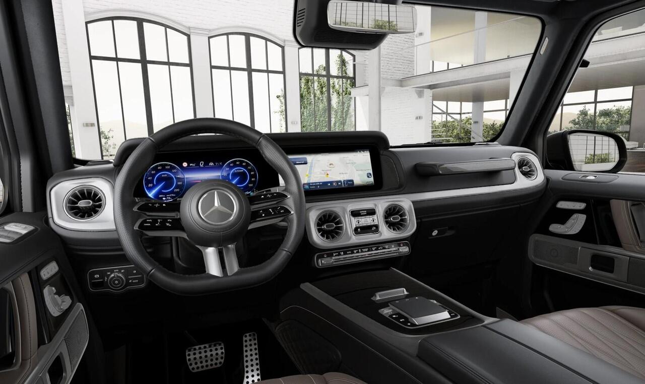 Mercedes-Benz G-KLASSE 580 EQ 116 kWh AMG Line | Schuifdak | SUPERIOR Line interieur | Warmtecomfortpakket | Treeplanken in zwart | Comfortpakket | Burmester |