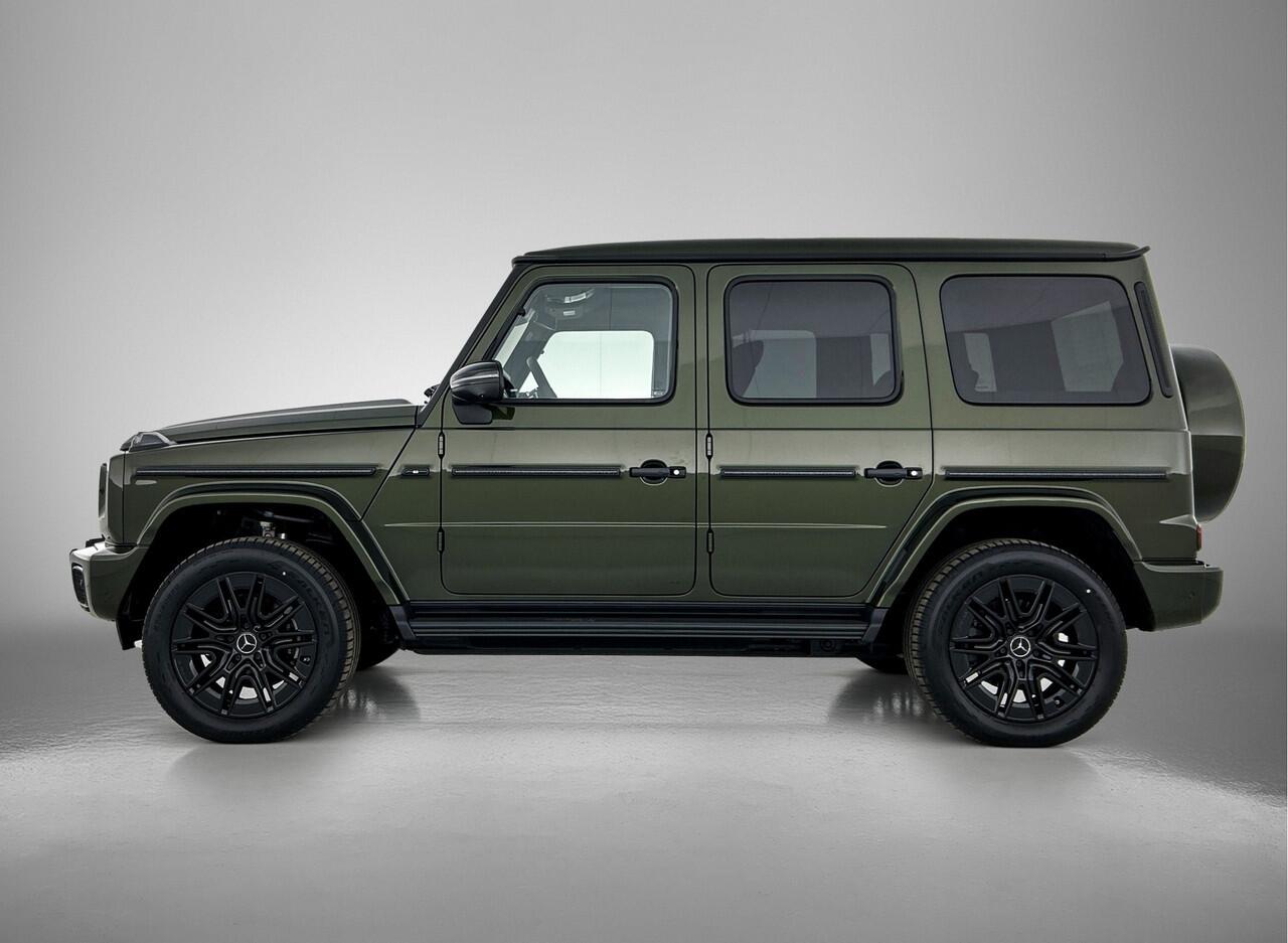 Mercedes-Benz G-KLASSE 580 met EQ-Technologie 116 kWh | AMG Line | SUPERIOR Line interieur | Warmtecomfortpakket | AMG sierelementen in carbon | Comfortpakket | Nightpakket | Treeplanken | MANUFAKTUR Schöckl designpakket |
