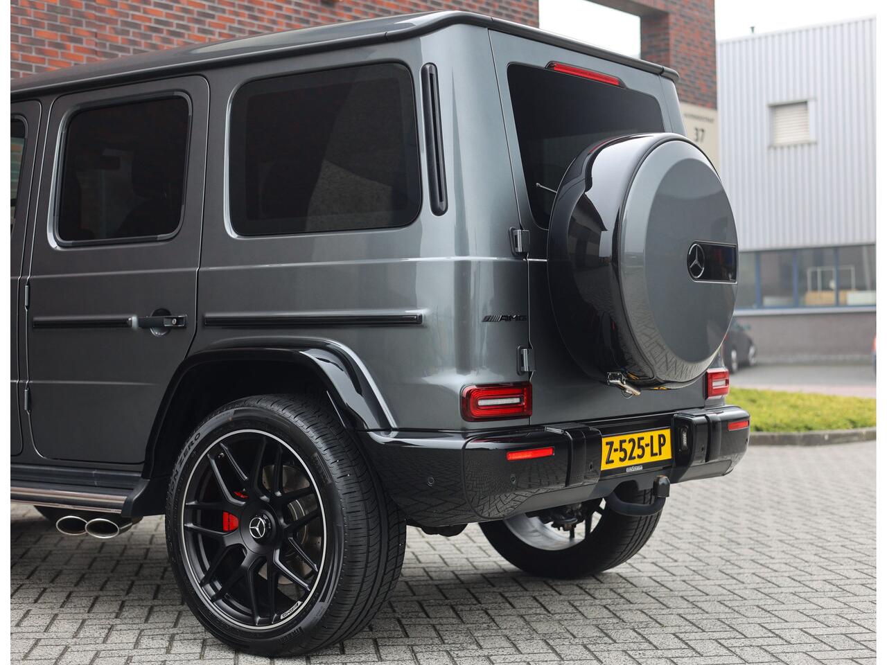 Mercedes-Benz G-KLASSE 63 AMG | Manufaktur - Teak - Burmester