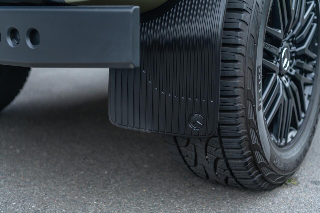 Mercedes-Benz G-KLASSE 63 AMG 4x4² | GRIJS KENTEKEN | First 40 | CARBON | AKRAPOVIC |