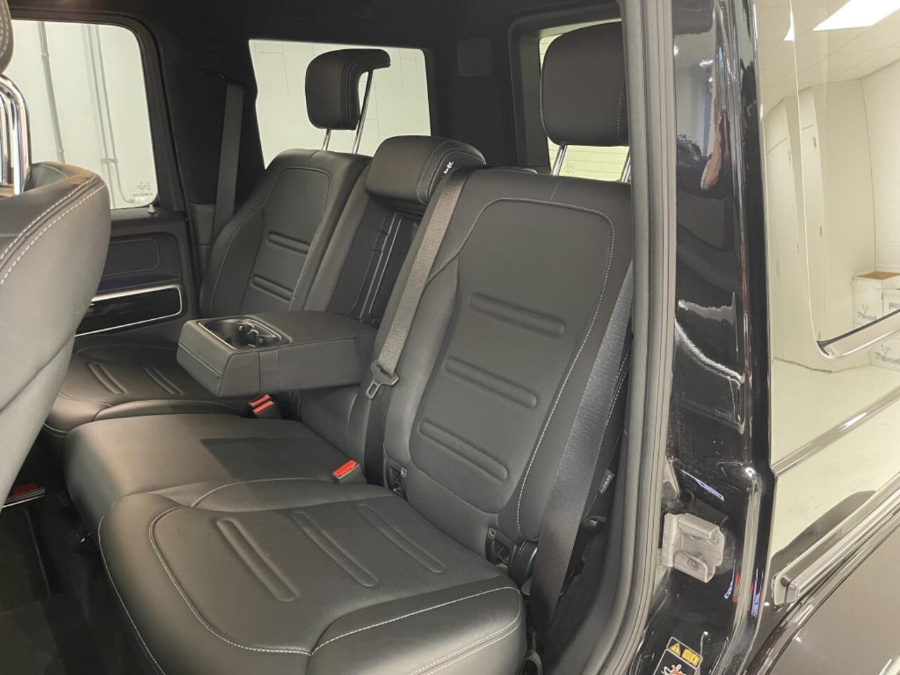 Mercedes-Benz G-KLASSE 500 | Burmester | Orig NL | 360 Cam| Massage | 1e Eig.