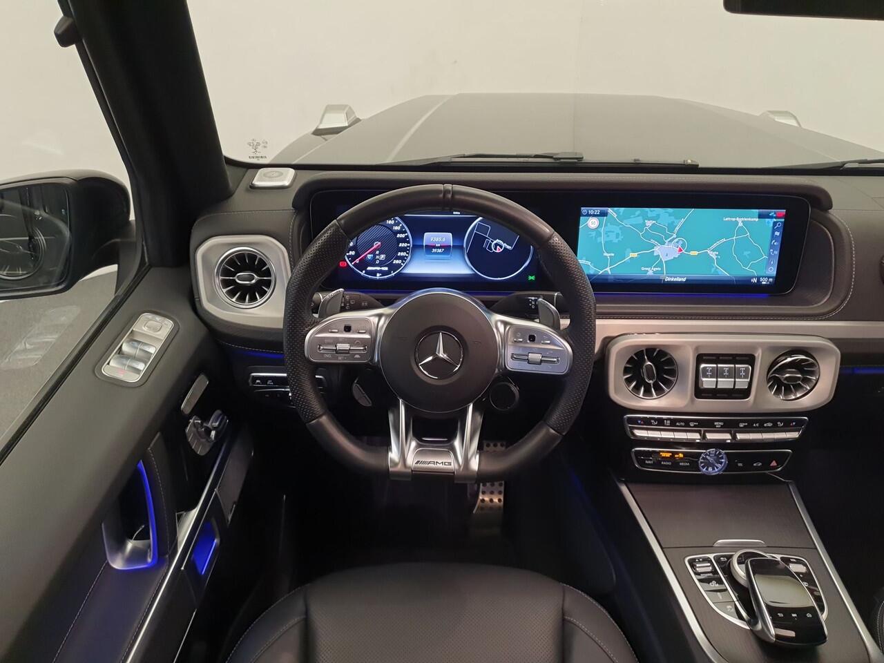 Mercedes-Benz G-KLASSE 63 585pk Burmester, Trekhaak, Panoramadak, 360 camera, Massage
