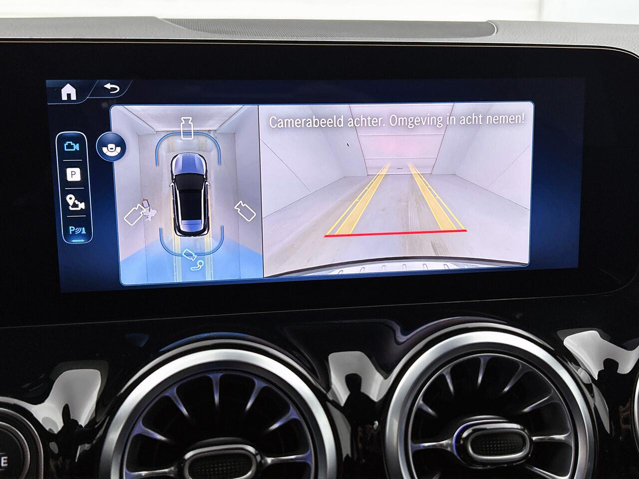 Mercedes-Benz GLA-KLASSE 250 e Plug-In Hybride Trekhaak | Edition Progressive Line | Night Pakket | 11kW Laden | Distronic | Stuur en Stoelverwarming | Inclusief 24 maanden MB Certified garantie voor Europa.