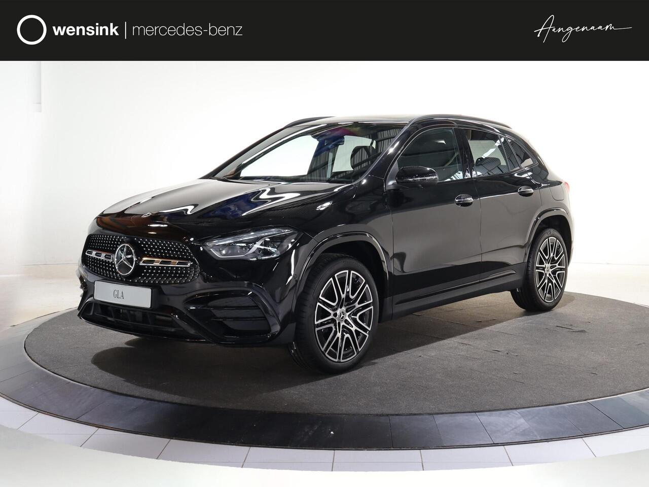 Mercedes-Benz GLA-KLASSE 250e Business Solution AMG | AMG Line plus | Panoramaschuifdak | 20" AMG-velgen | Head-Up | Parkeerpakket | Nightpakket |