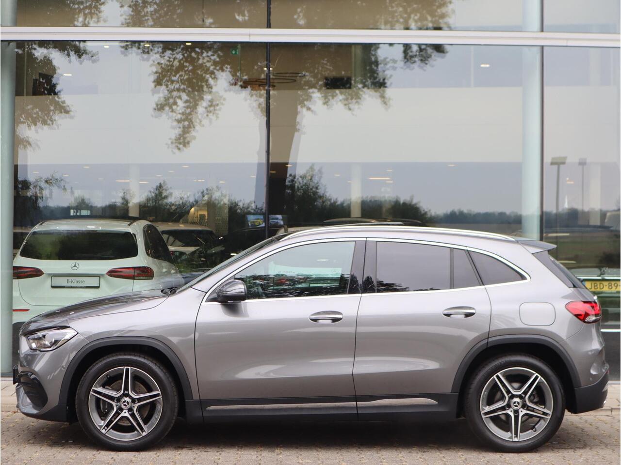 Mercedes-Benz GLA-KLASSE 200 Business Solution AMG