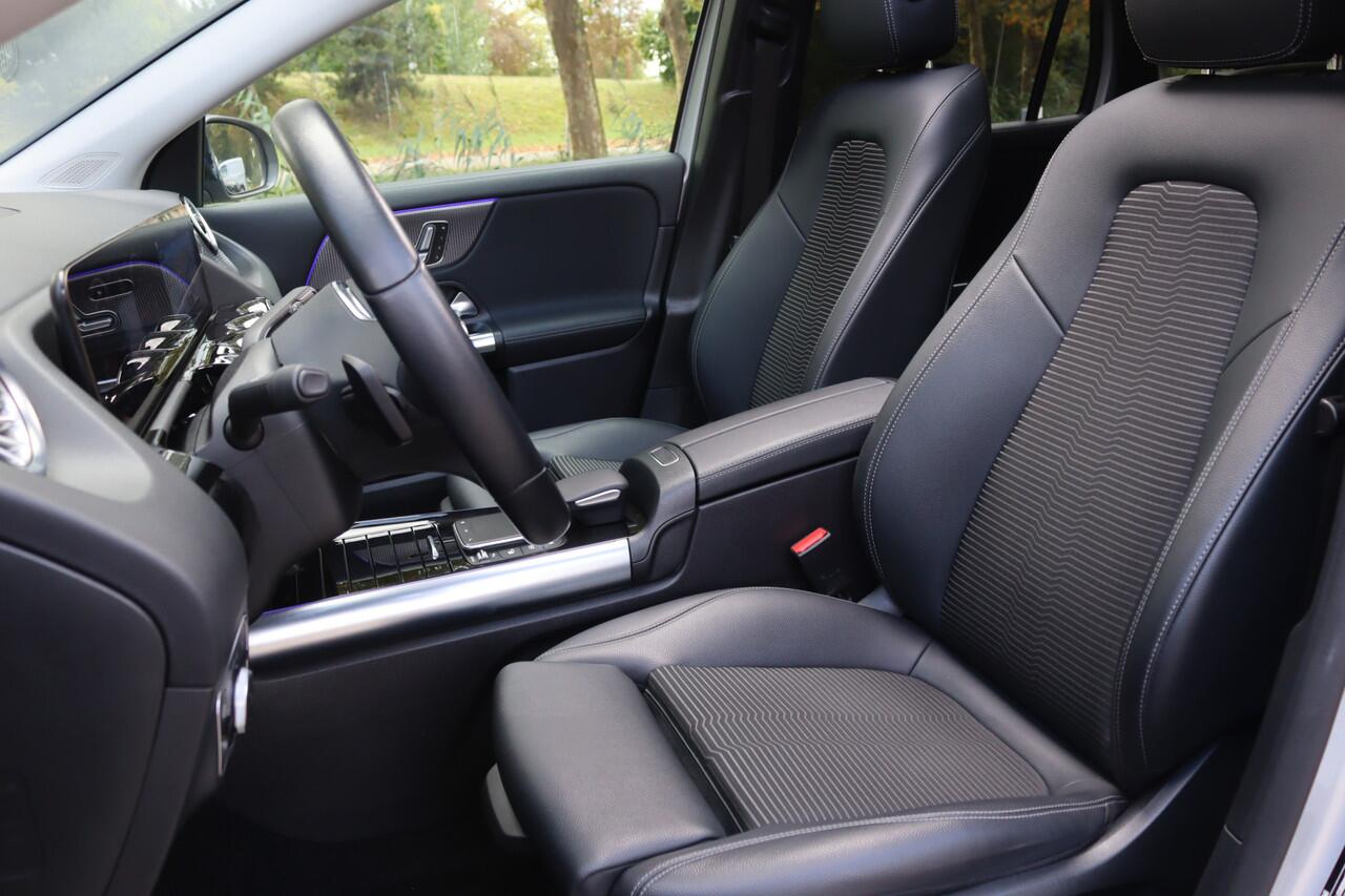 Mercedes-Benz GLA-KLASSE 250 e Progressive Night Pano/LED/Leder/Keyless/Camera/Elek. stoelen/Dodehoek/19"/Trekhaak wegkl.