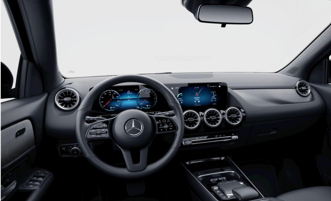 Mercedes-Benz GLA-KLASSE 250 e AMG Line Plug In Hybrid 1e Eigenaar Camera Stoelverwarming