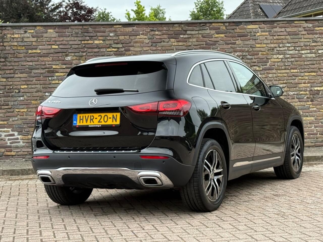 Mercedes-Benz GLA-KLASSE 250 E Plug-In Hybride Camera Navi Cruise