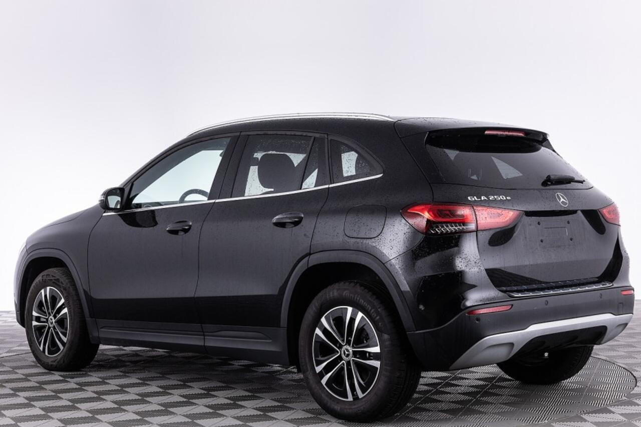 Mercedes-Benz GLA-KLASSE 250 e Business Line | Full LED | Half LEDER | NAVI | PHEV