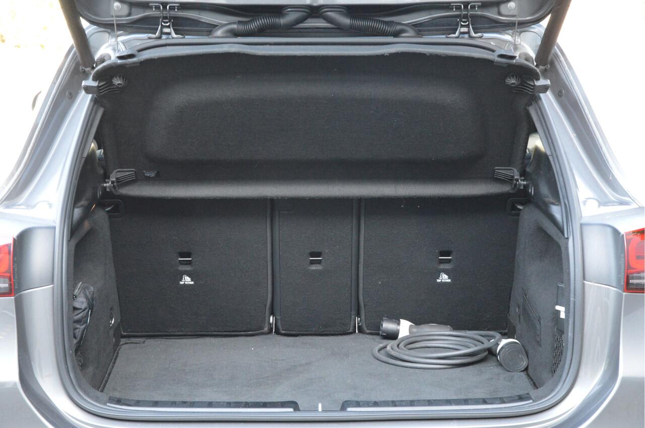 Mercedes-Benz GLA-KLASSE 250 e AMG-LINE | PANODAK | MEMORY | BURMESTER | HUD | TREKHAAK | LEDER | MULTIBEAM | ENZ