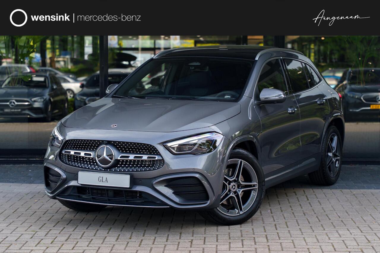 Mercedes-Benz GLA-KLASSE 180 Business Solution AMG | Premium plus pakket | Panoramadak | Memory | Trekhaak | Head-up display | Keyless go |