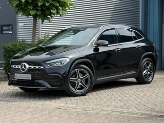 mercedes-benz-gla-klasse-250-e-amg-