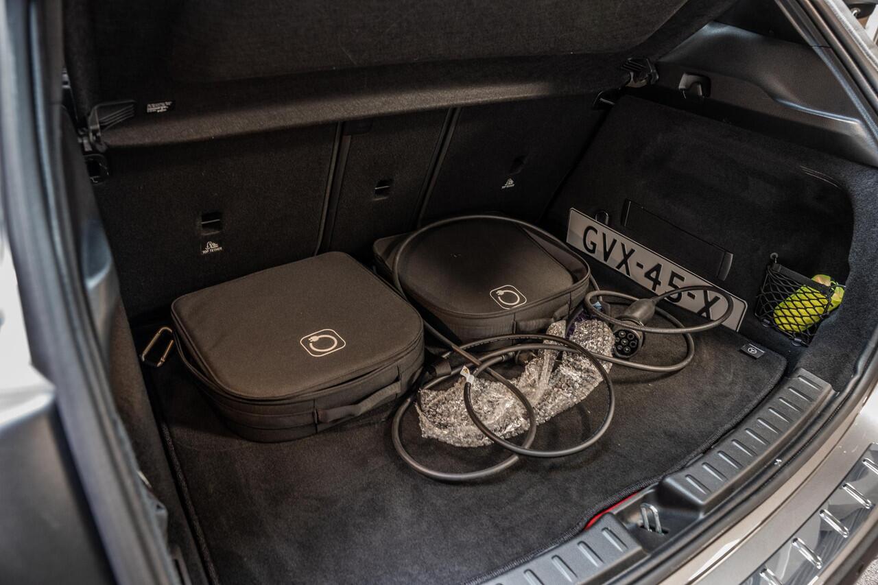 Mercedes-Benz GLA-KLASSE 250 e Luxury Line