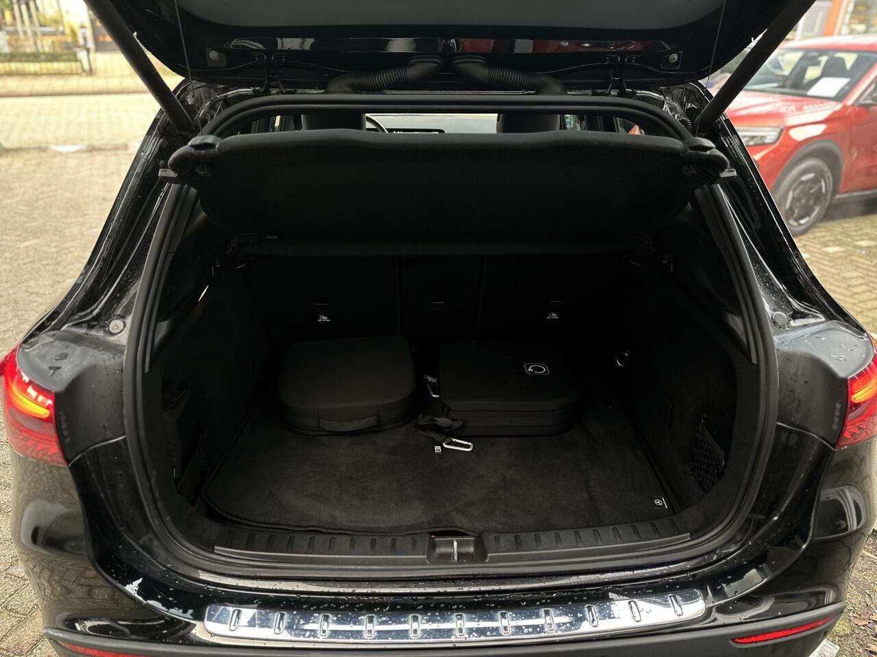 Mercedes-Benz GLA-KLASSE 250 e Business Line Stoelverwarming/Camera/2 set velgen.