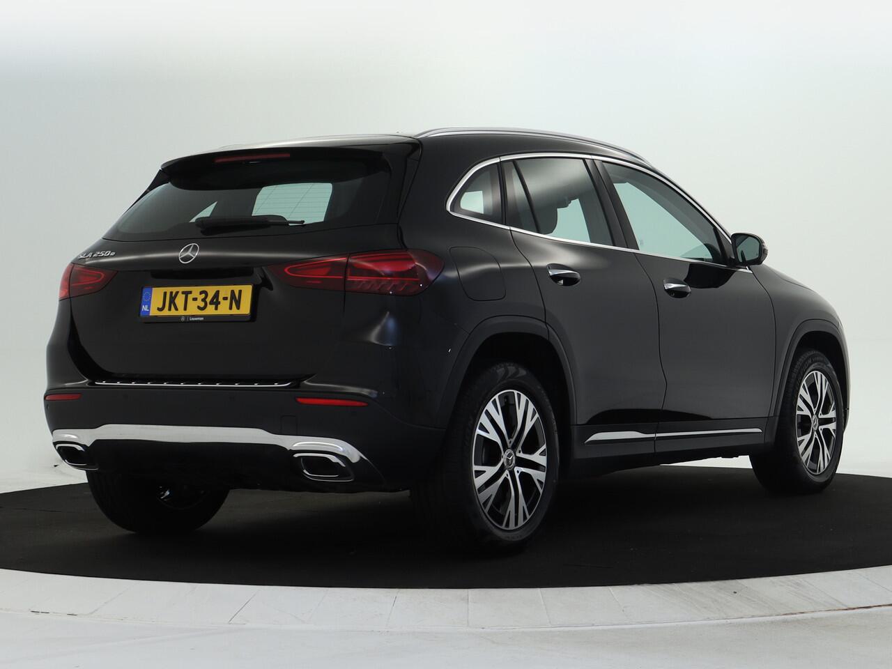 Mercedes-Benz GLA-KLASSE 250 e Plug-In Hybride Edition Progressive Line | 360°-Camera | Distronic | Dodehoek Assist | Ledkoplampen | Keyless-GO. Inclusief 24 maanden MB Certified garantie voor Europa.