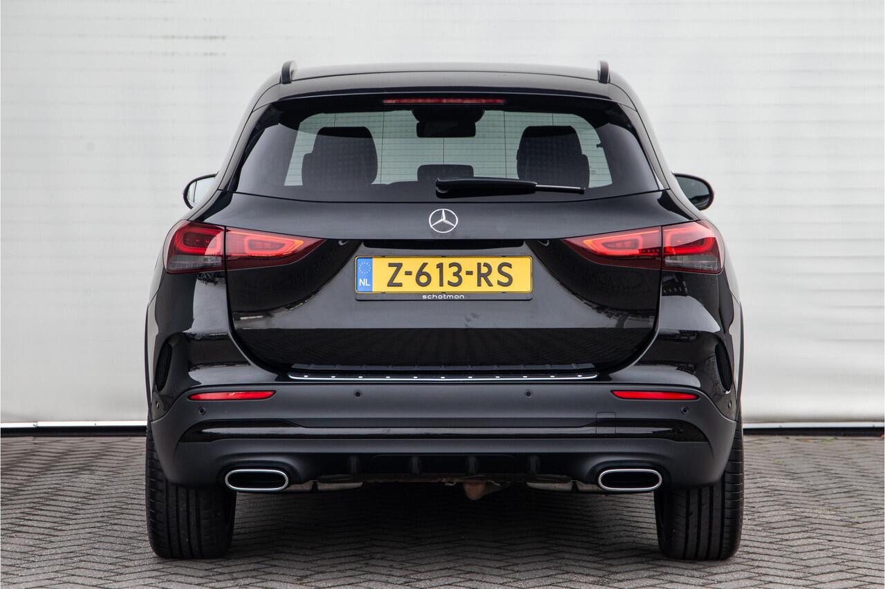 Mercedes-Benz GLA-KLASSE 180 AMG Nightpack, Widescreen, Distronic, Sfeerverlichting 2023