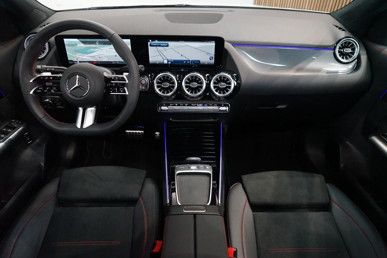 Mercedes-Benz GLA-KLASSE 200 AMG ? PANO ? ELEK.KLEP ? CAMERA ? CARBON ? 20" ? NIGHT