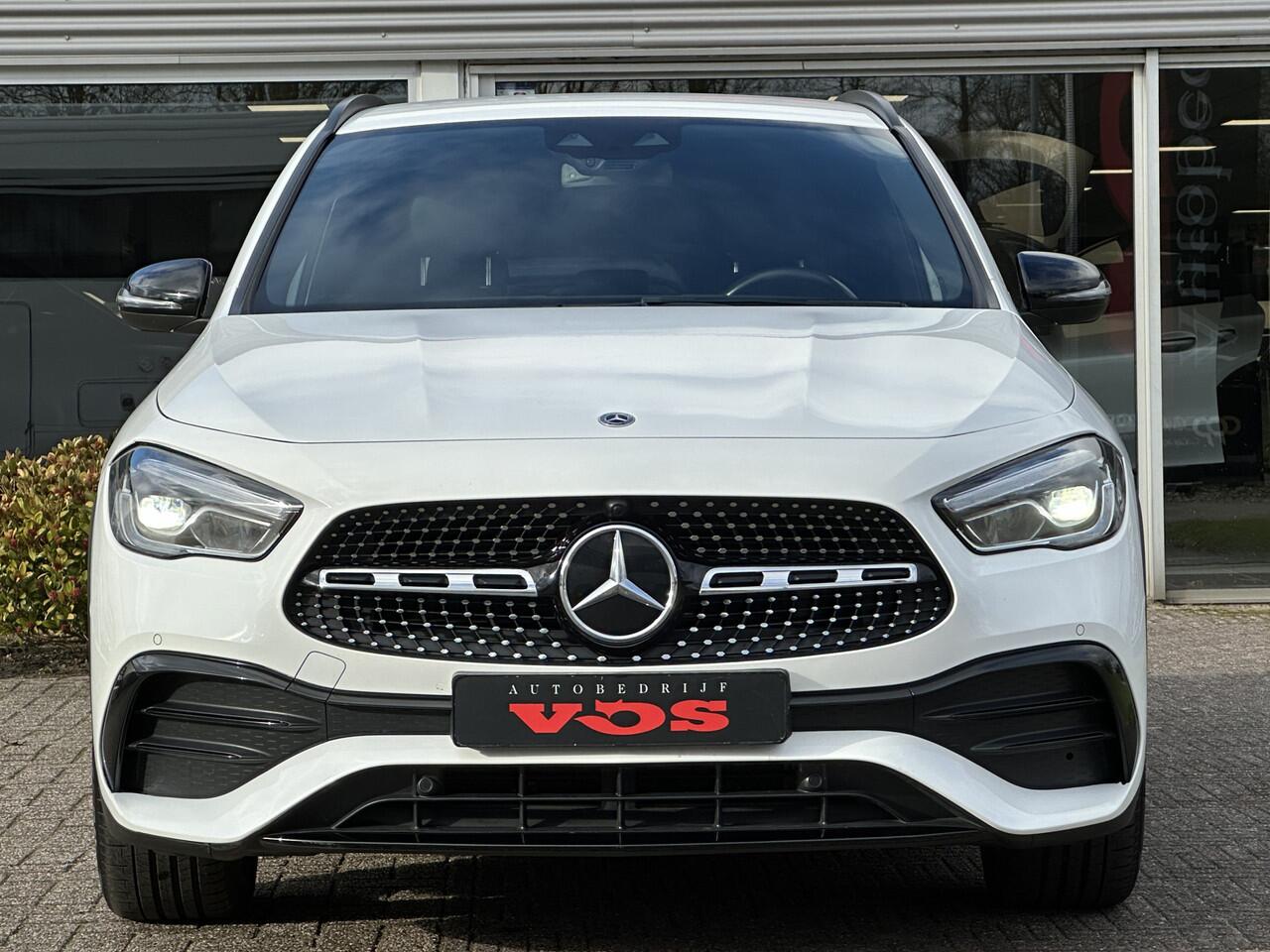 Mercedes-Benz GLA-KLASSE 200 Business Solution AMG | Sfeer | Camera | CarPlay