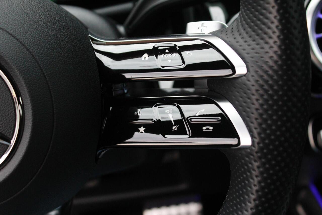 Mercedes-Benz GLA-KLASSE 250 e AMG Line | | memory | trekh | distronic |