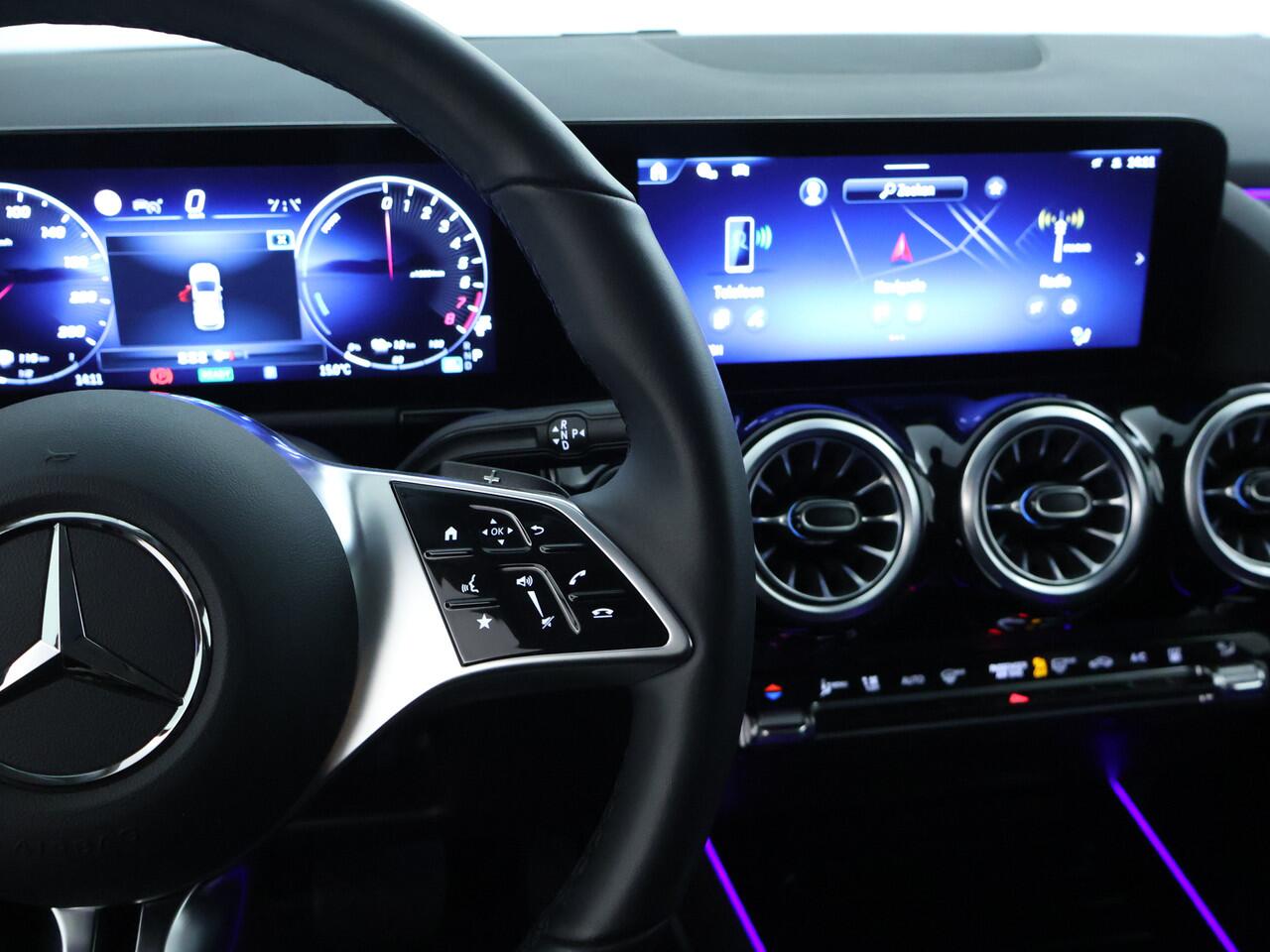 Mercedes-Benz GLA-KLASSE 250 e Plug-In Hybride Edition Progressive Line | Night Pakket | Multibeam Koplampen | Distronic | 11 kW Laden | Stuur en Stoelverwarming. Inclusief 24 maanden MB Certified garantie voor Europa.