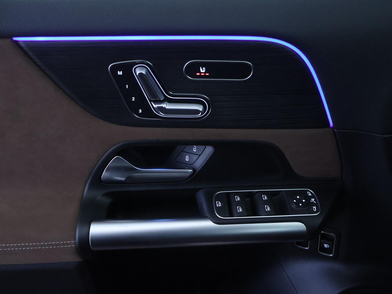 Mercedes-Benz GLA-KLASSE 250 e AMG Plug-In Hybride AMG Line | Dodehoek Assist | Memory voorstoelen | 11 kW Laden | stuur en Stoelverwarming. Inclusief 24 maanden MB Certified garantie voor Europa.