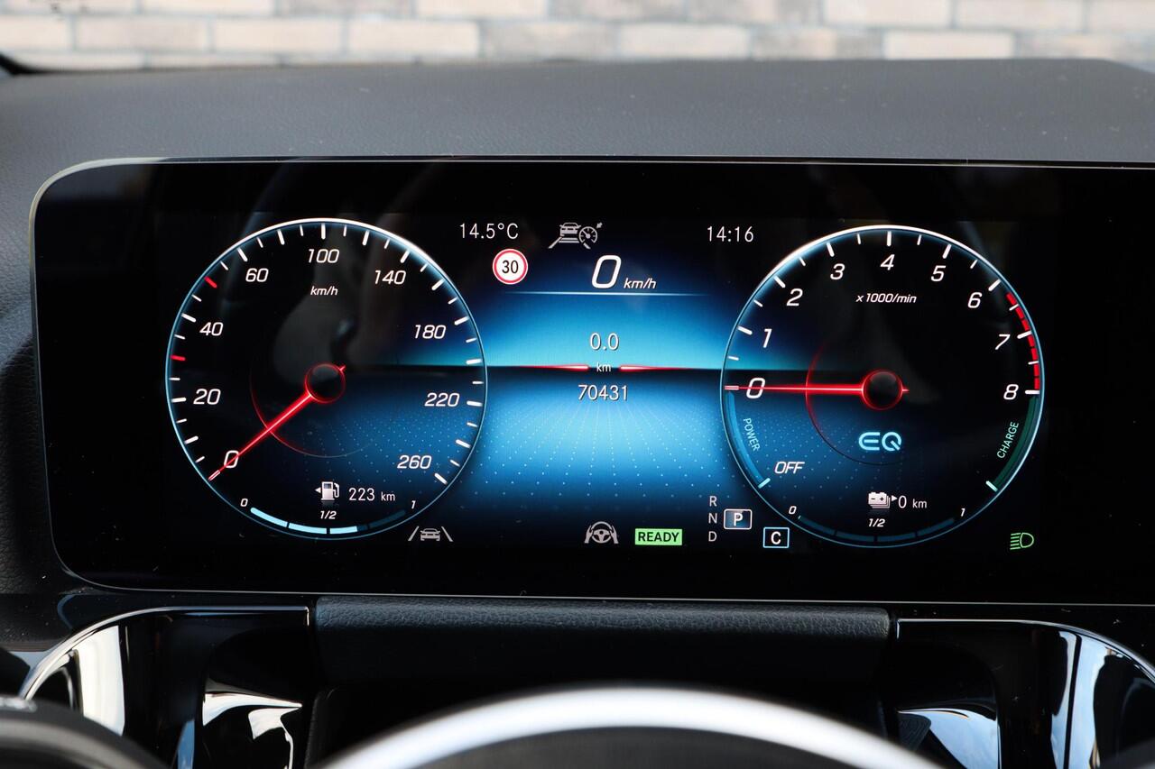 Mercedes-Benz GLA-KLASSE 250 e Style | PHEV | Adaptieve cruise | Matrix LED | Burmester audio | Rijklaarprijs - incl.garantie