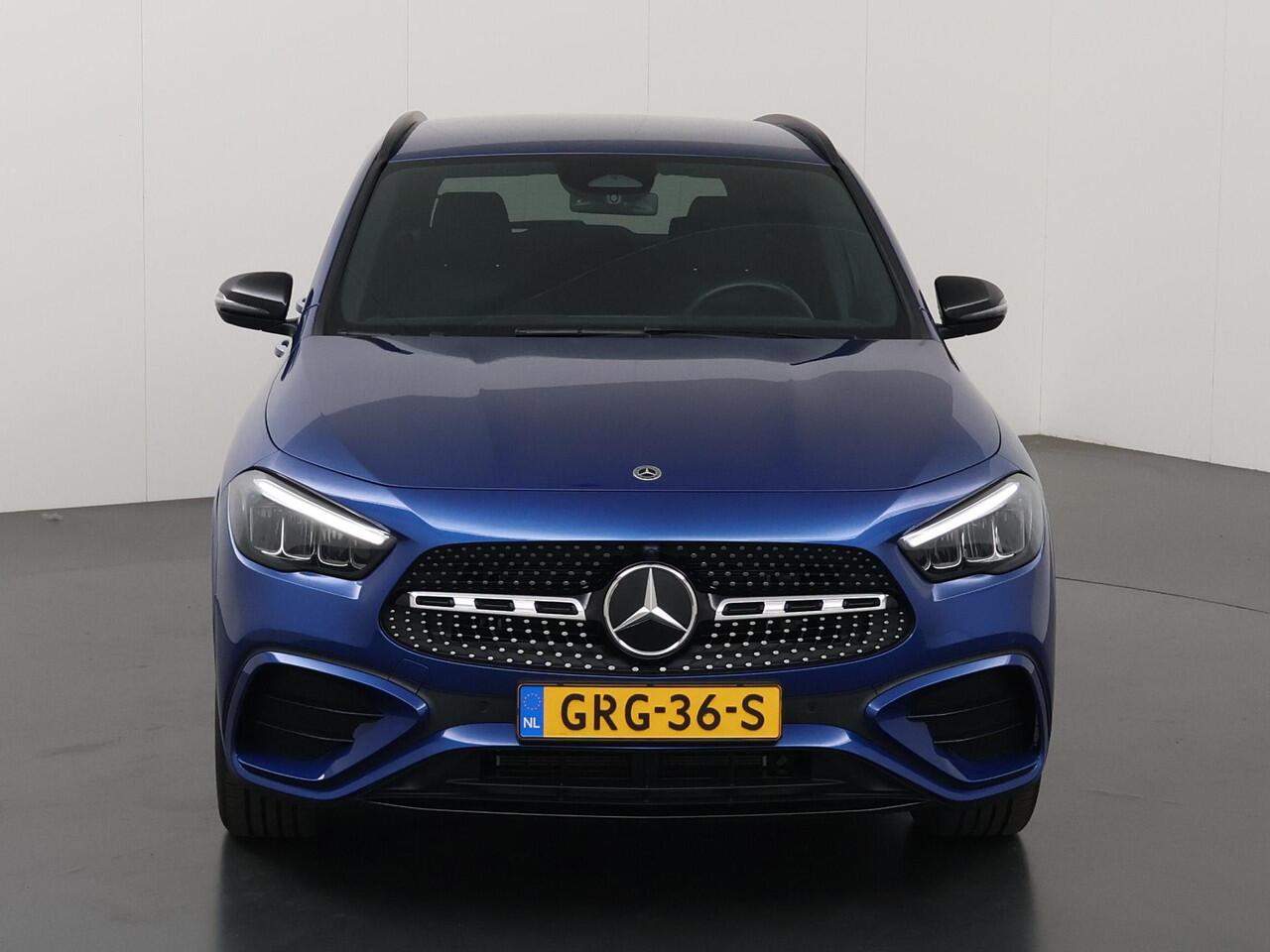 Mercedes-Benz GLA-KLASSE 250 e AMG Night | Keyless Go | Sfeerverlichting | Winter pakket | Special Edition | Easy Pack achterklep