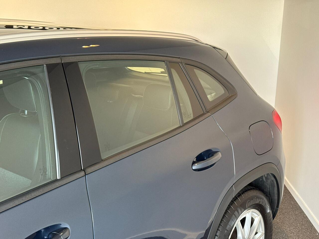 Mercedes-Benz GLA-KLASSE 180 Business Solution