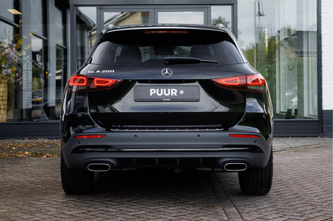 Mercedes-Benz GLA-KLASSE 200 Aut. AMG Night Edition Widescreen - High Perf. Led - Stoelverwarming