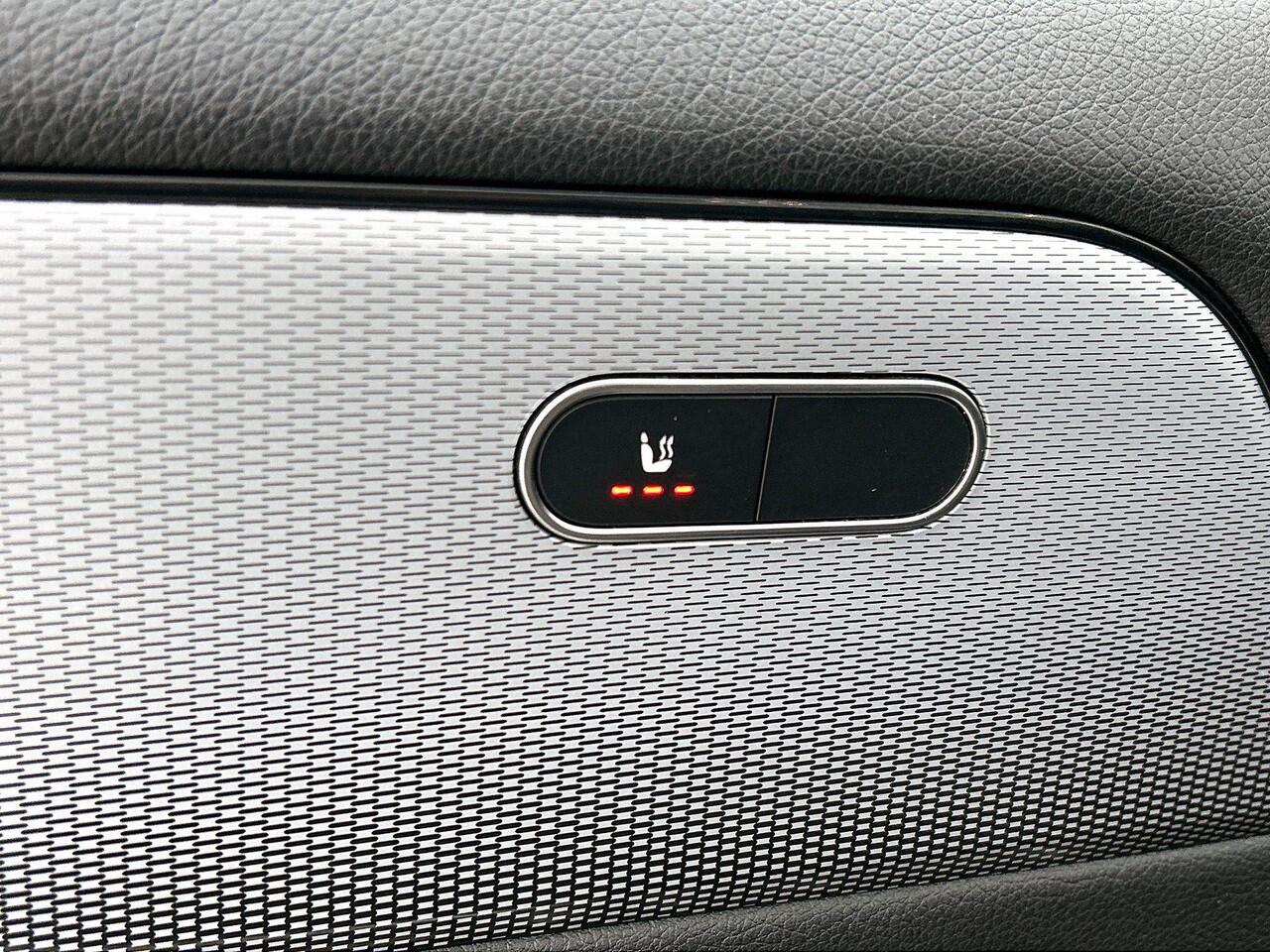 Mercedes-Benz GLA-KLASSE 250 e Plug-In 218PK 360° CAMERA | PANORAMADAK | WIDESCREEN