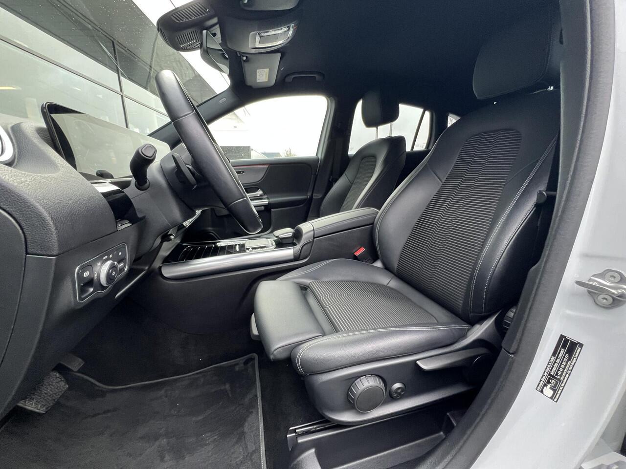 Mercedes-Benz GLA-KLASSE 250 e Business Solution Luxury Limited PHEV | BSM | Navigatie | Dealeronderhouden!